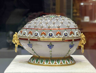 Обзорная экскурсия по городу с посещением музея Фаберже